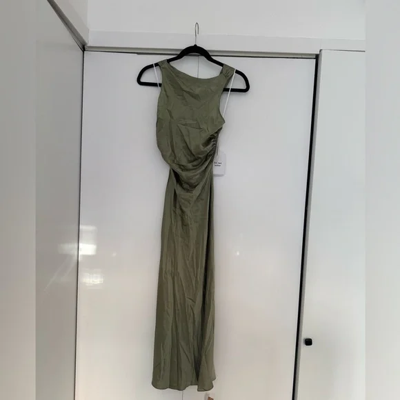 Reformation NWT Casette Silk Dress Size 12 in Artichoke - Picture 5 of 14